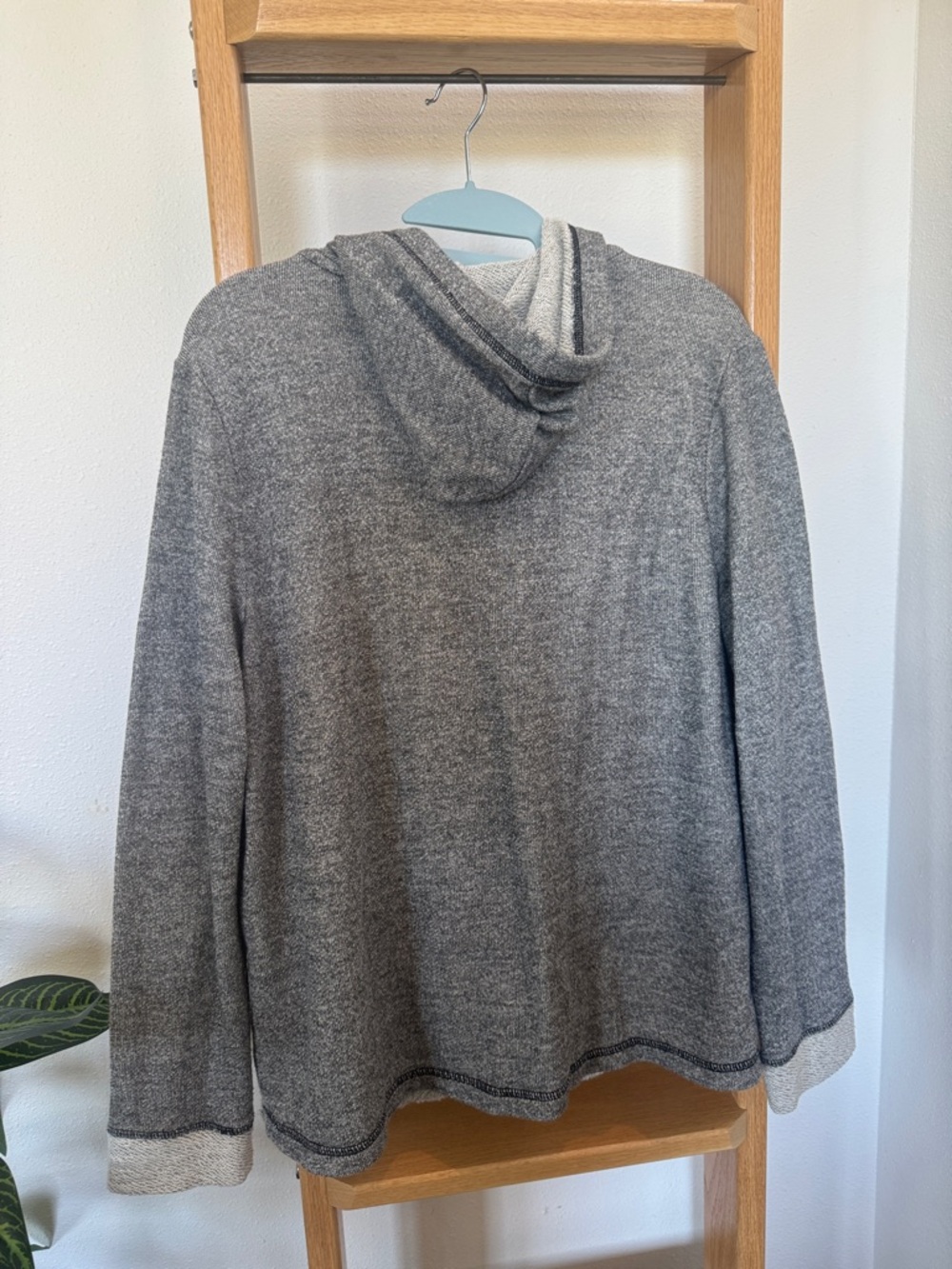 EUC Chicos Zenergy Size 2 Bling Lightweight Cozy Gray Zip-Up Hoodie with Hood - Picture 6 of 10